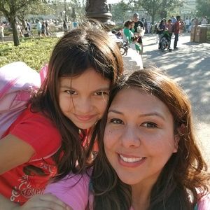 Meet your Posher, Denise